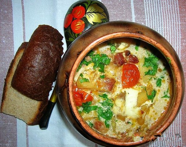 Мясо в глиняном горшочке в духовке рецепт