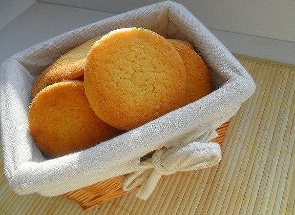 Нежное песочное печенье фото