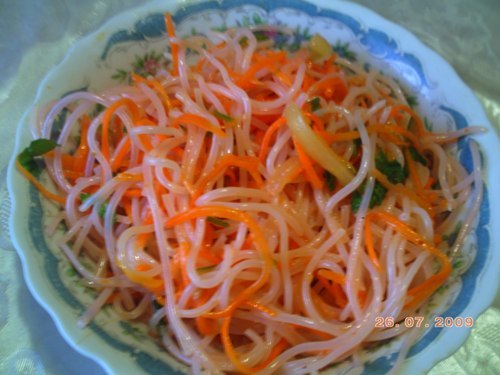 Салат фунчоза с корейской морковкой рецепт с Салат фунчоза с корейской морковкой рецепт с