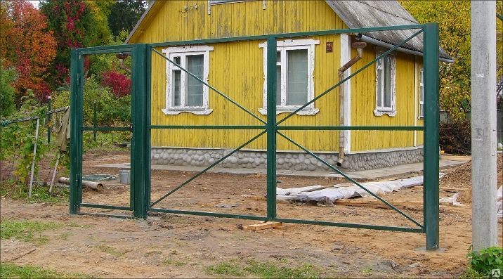 Ворота для машины на даче Ворота для машины на даче