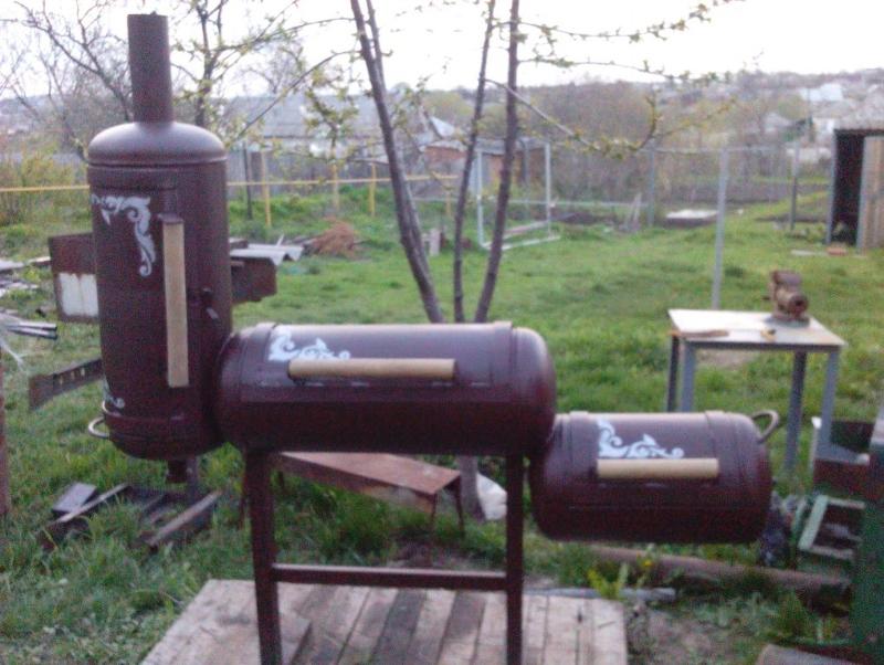 Смокер гриль из газовых баллонов своими руками Смокер гриль из газовых баллонов своими руками