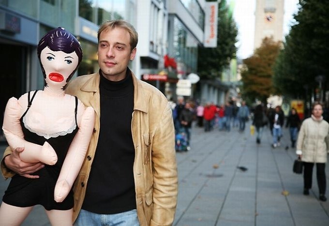 Резиновые женщины в деле т е в сексе видео 48