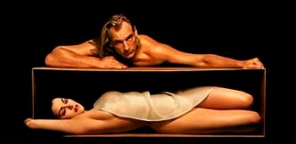«Елена В Ящике» — 1992