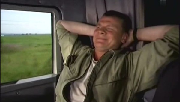 На каких авто ездил главный герой сериала "Дальнобойщики" - Владислав Галкин Авт