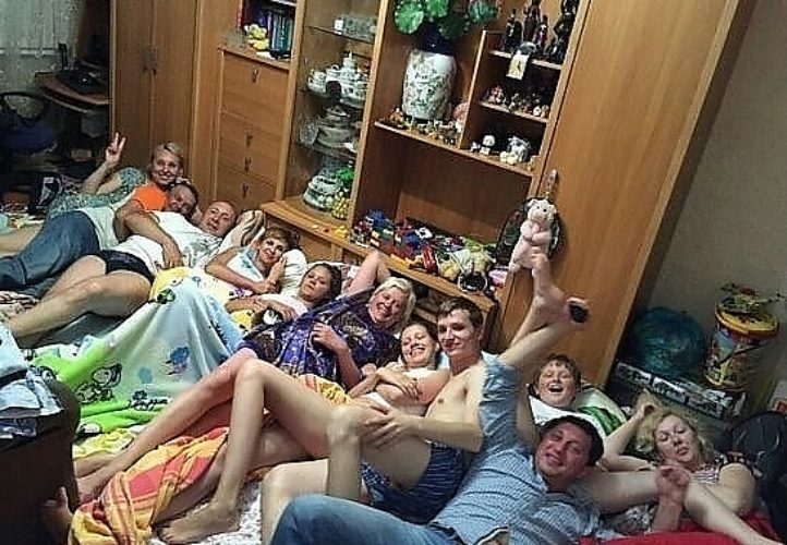 Прикольная картинка родственнички, индийских актеров