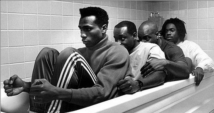 402 Black Kid Bath Stock Photos, High-Res Pictures, and Images - Getty Images