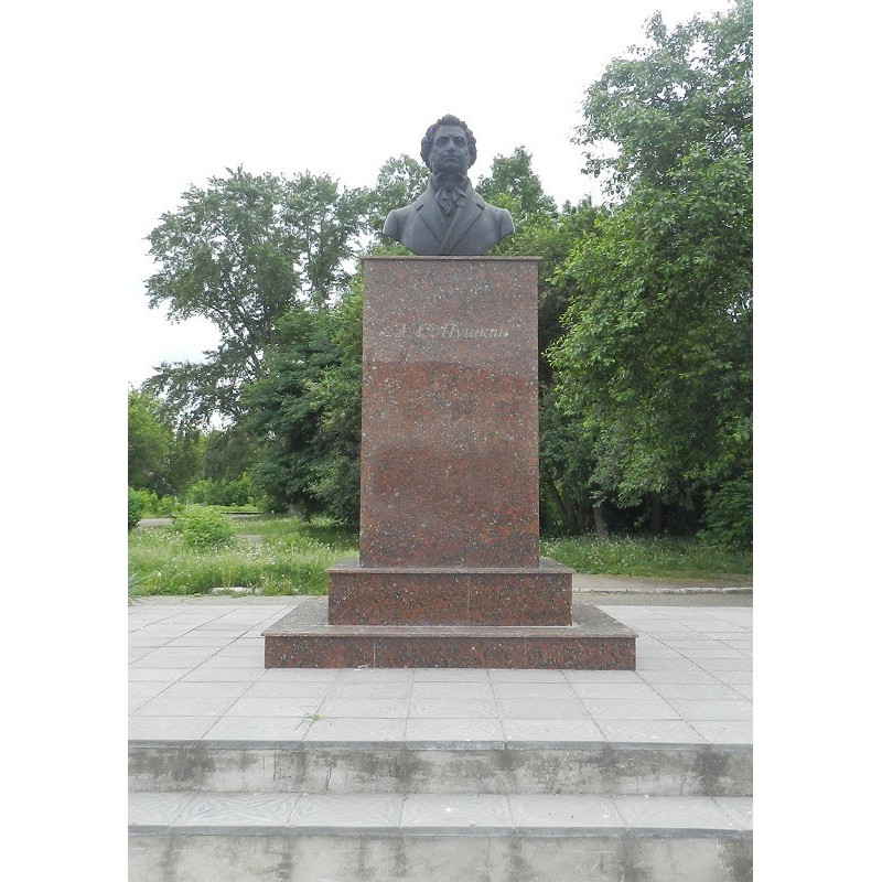 волжск памятник ленину. волжск памятник ленину. город волжск достопримечательности. памятники г волжска рмэ. памятники города волжска.