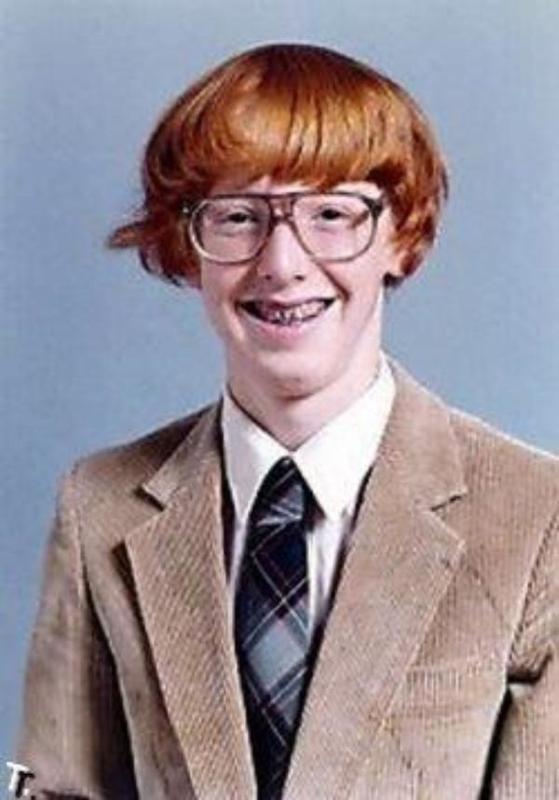 парень ботан. ботаник с книжкой. ботанический парк логотип. парень ботаник. ботаник 27 глава на русском.