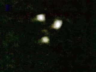 сделать белые точки на фото ночью что это современных женщин