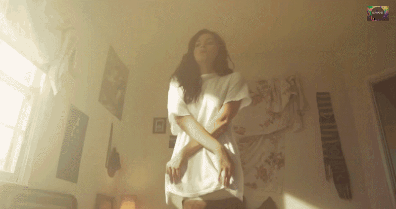 sarah hyland nude