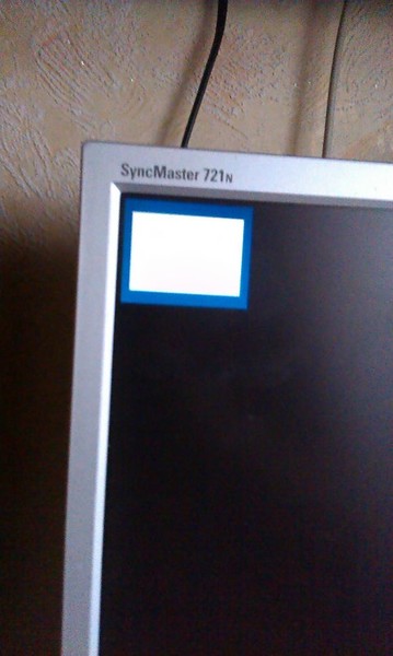 появился треугольник на экране. Toshiba 50l7363rk. самсунг с желтым треугольником. восходящий треугольник в трейдинге. самсунг галакси s8+зарядник.