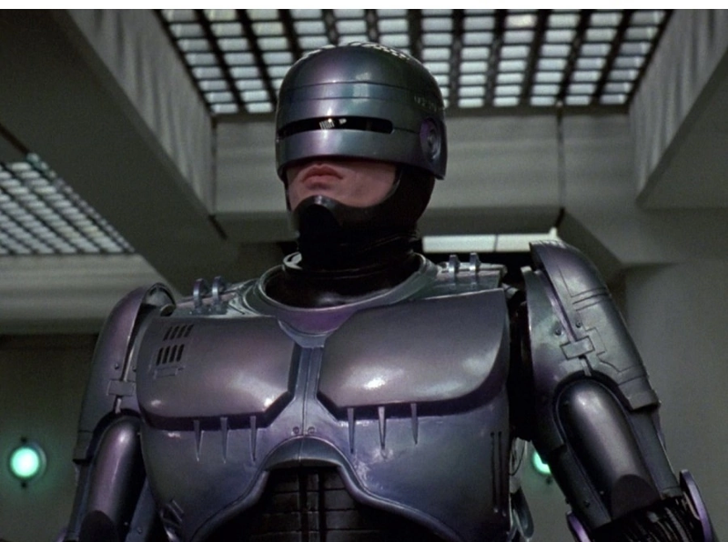 несчастные случаи на производстве. робокоп. несчастные случаи на производстве. падение производства. на работе умирают мужчины.