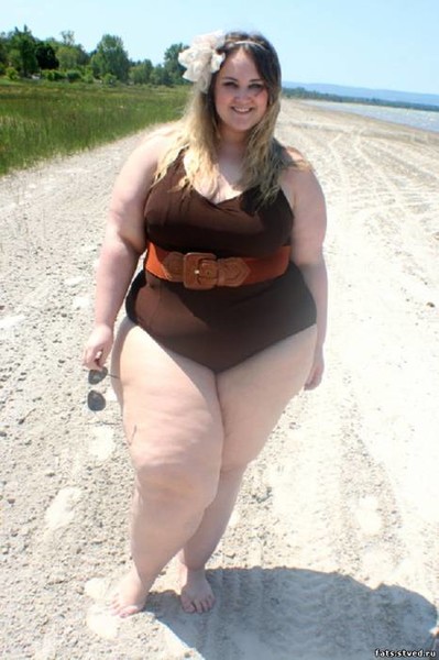 Nude fat girl in public Nude fat girl in public variant scandal!