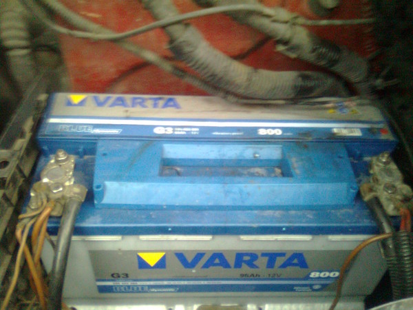 Фольксваген транспортер 2011 год акб. Акб vw transporter t4. Какой аккумулятор на т4. Второй акб т4. Какой аккумулятор на т4.