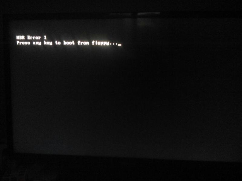 Mbr error. Ошибка press any key to boot from floppy. Mbr error 2 press any key to boot from floppy. Mbr error 1 press any key to boot from floppy. Ошибка press any key to boot from floppy.