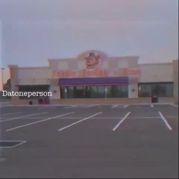 Существует ли пиццерия фазбера. Пиццерия фредди фазбер существует. Существует ли пиццерия фредди фазбер в реальной жизни. Пиццерия фредди фазбер аниматроники. Пиццерия fnaf в реальной жизни.