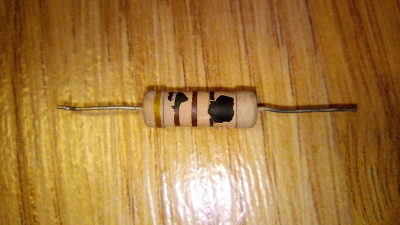 Греется резистор на плате baxi. Резистор 100 ом в блоке питания. Греется резистор. Pzem-061 доработка. Греется резистор.