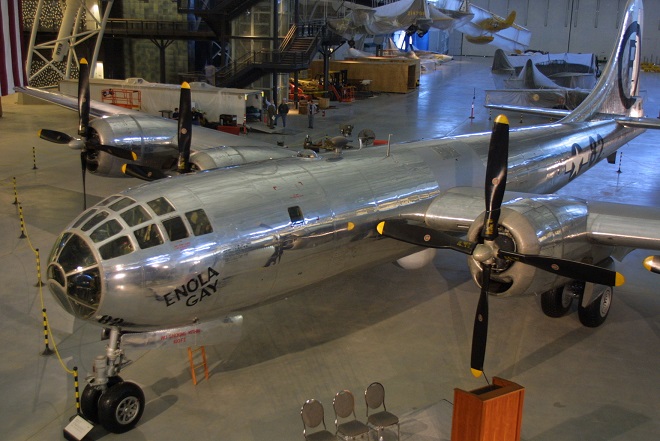 Bradley ct flying museum enola gay