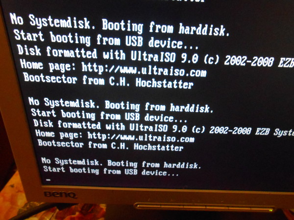 Start boot devices usb. Start booting from usb device. No system disk booting from hard disk start booting from usb device. Start booting from usb device что делать. Start booting from usb device и ничего.
