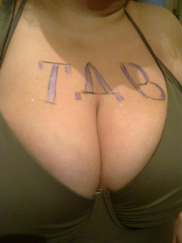 Интерндерден Анастасиямен жыныстық қатынас