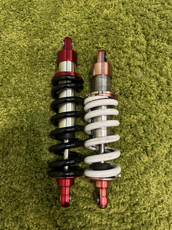 масло в амортизатор питбайка. Maxima racing shock fluid light 3wt 1л. масло в амортизатор питбайка. масло для амортизатора sae 2. амортизатор dnm для питбайка.