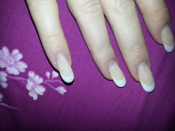 Сделать ногти авито. Авито ногти. Сделать ногти авито. Авито маникюр. Наращивание ногтей калач на дону.