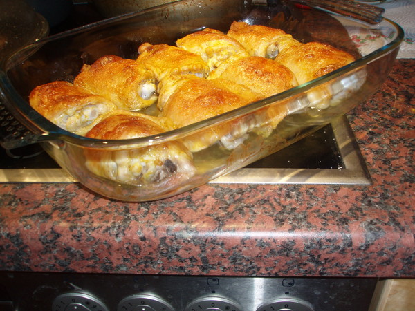 Приготовление горячего блюда из мяса птицы