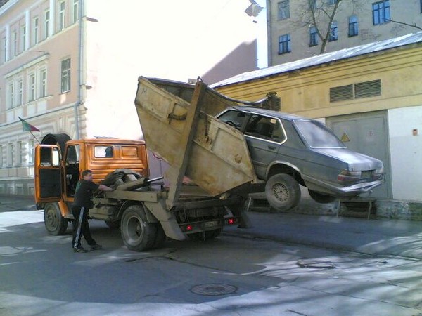 Новы год, прикольные картинки эвакуатора