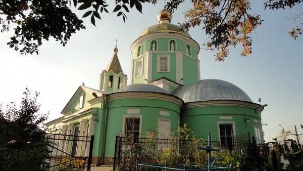 Свято троицкий храм ул горького 13 фото