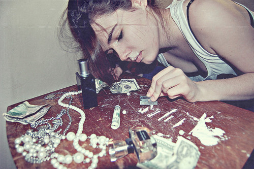 Teen girls and cocaine — photo 13