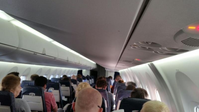 боинг 777 бангкок турбулентность.