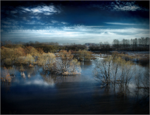Река вашего. Река времени. Река вонча. Река енисей. Река илеть марий эл.