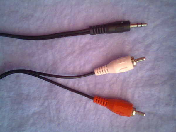 Как подключить старые колонки к компьютеру. Разъем для микрофона сзади компьютера. Как подключить сабвуфер к компьютеру. Sven 2. Как подключить старые колонки к компьютеру.