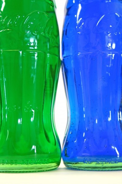 Coca cola без красителя. прозрачная кока-кола в японии. Coca cola без красителя. Coca cola цвет. кока кола без красителя.