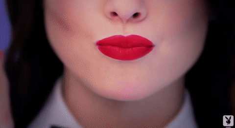Губы мужские. Гифки губы. Помада губы gif. Упражнения для губ трубочка. Силиконовые губы.