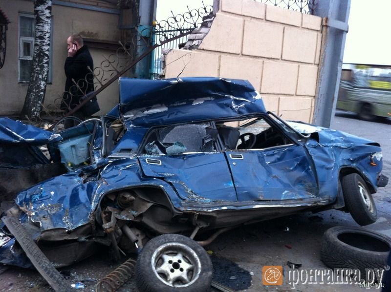 Авто в хлам. Разбитые Жигули